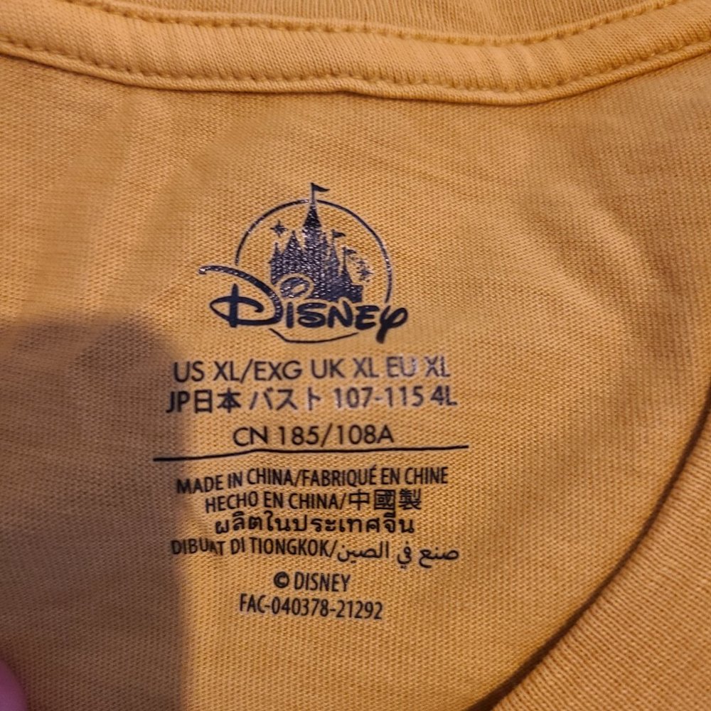 Disney tee - Picture 2 of 3